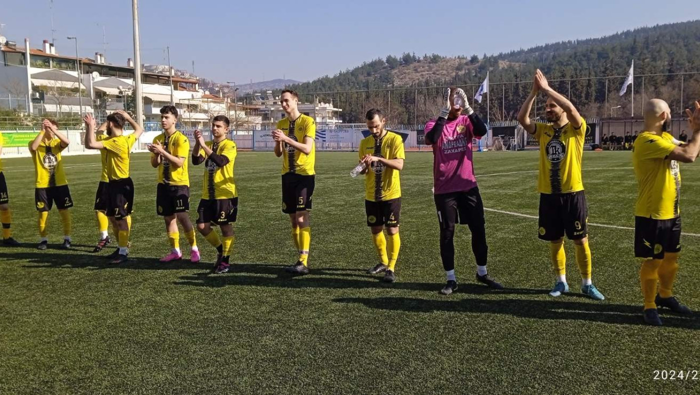 Μαραθώνας: Ανανέωση συνεργασίας με έντεκα ποδοσφαιριστές και μια μεταγραφή