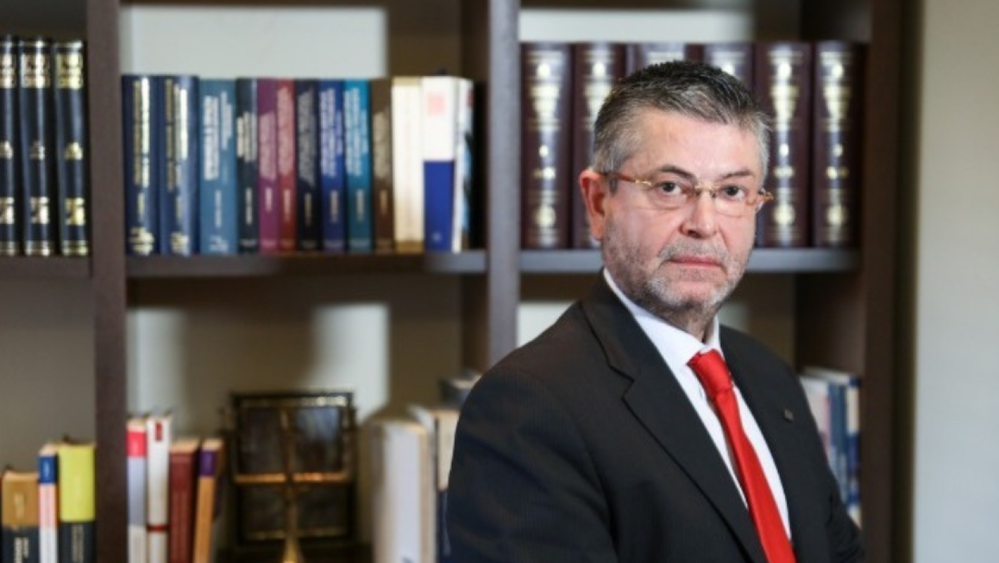 Σαράκης: «﻿Του κ. Βελόπουλου του αρέσει να έχει βαστάζους και υποτακτικούς»