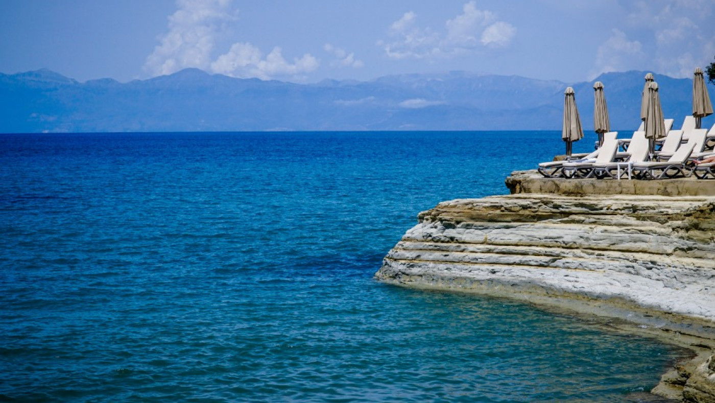 SOS για την κλιματική αλλαγή: «Η Βουλιαγμένη θα γίνει νησί»