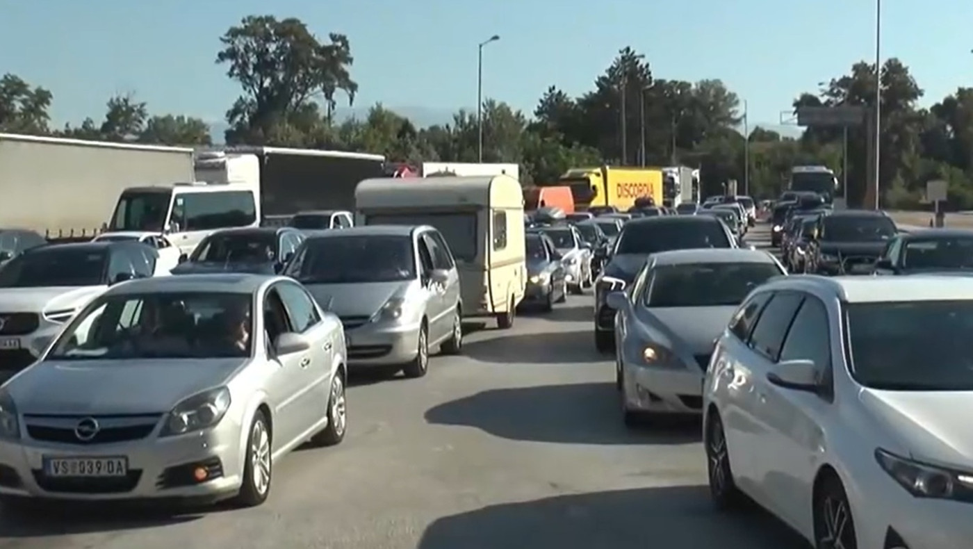 Προμαχώνας: Ουρές χιλιομέτρων από χιλιάδες Βαλκάνιους-Ποιους προορισμούς προτιμούν