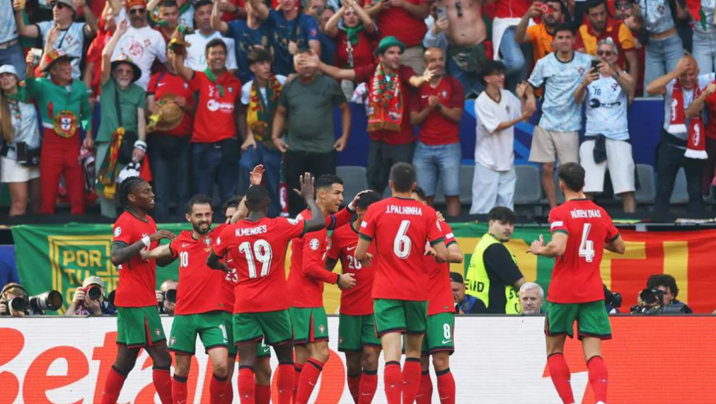 Το τραγικό λάθος του Ακαϊντίν για το 0-2 της Πορτογαλίας και το 0-1 του Μπερνάρντο Σίλβα!