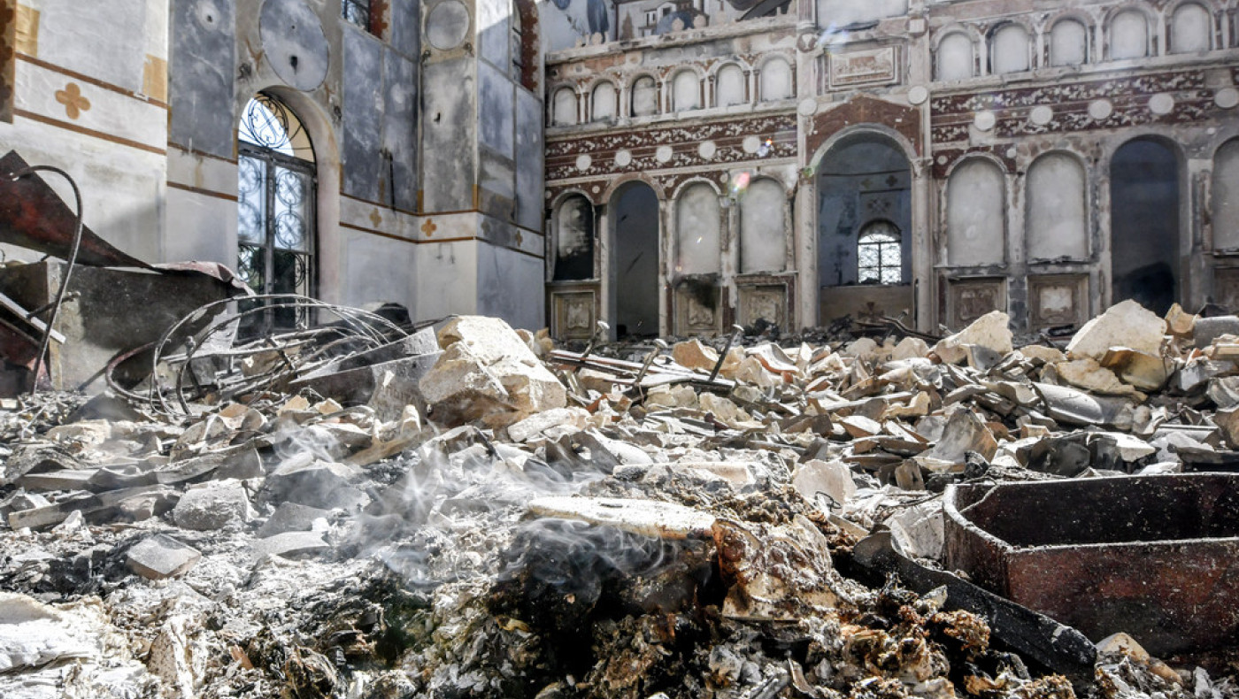 Θλίψη στην Ηλεία: Κάηκε ολοσχερώς η ιστορική εκκλησία του χωριού Απιδούλα (pics)