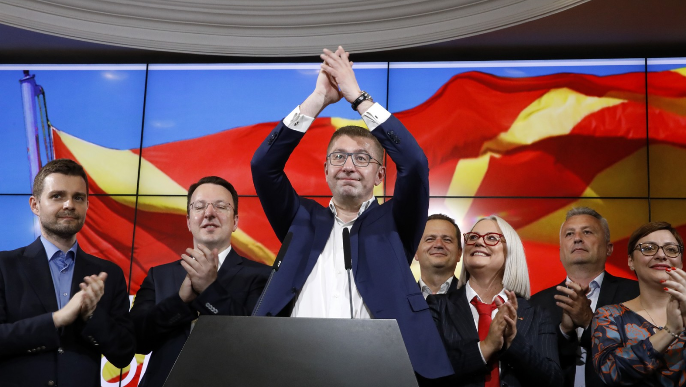 Μίτσκοσκι: Προβοκάρει αποκαλώντας τα Σκόπια... «Μακεδονία»