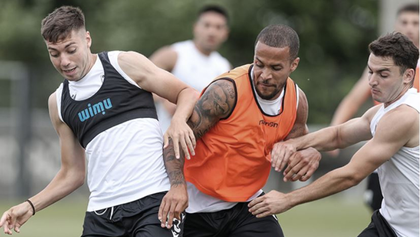 ΠΑΟΚ: Επιστροφή στις προπονήσεις για Κωνσταντέλια, ενσωματώθηκε ο Τσιγγάρας