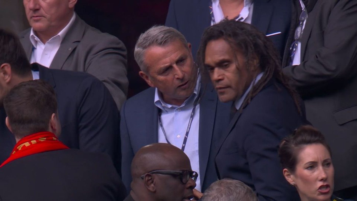 Euro 2024: Στα επίσημα της «Esprit Arena» ο Καρεμπέ για το Γαλλία-Βέλγιο