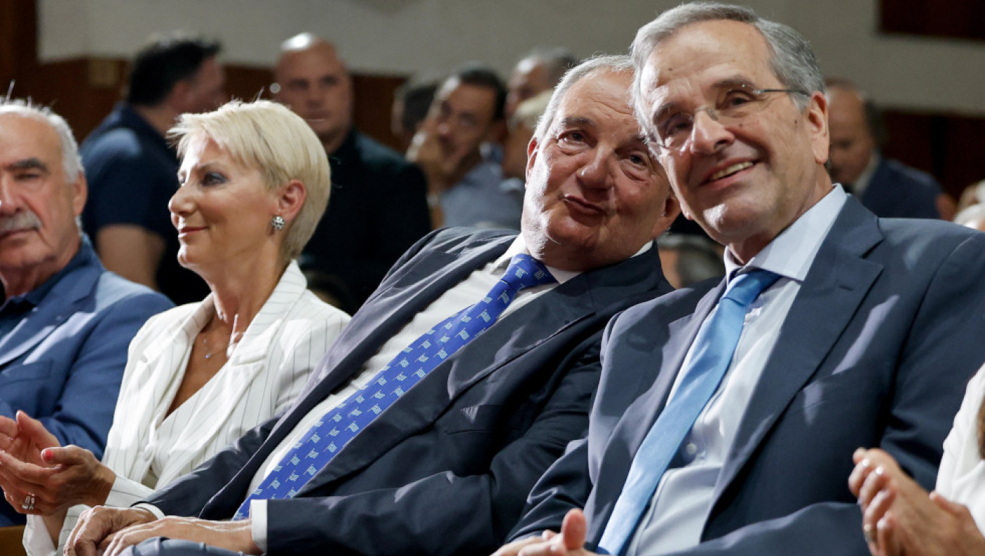 Σαμαράς-Καραμανλής: Δριμύ κατηγορώ κατά της κυβέρνησης για εθνικά θέματα και γάμους ομοφύλων