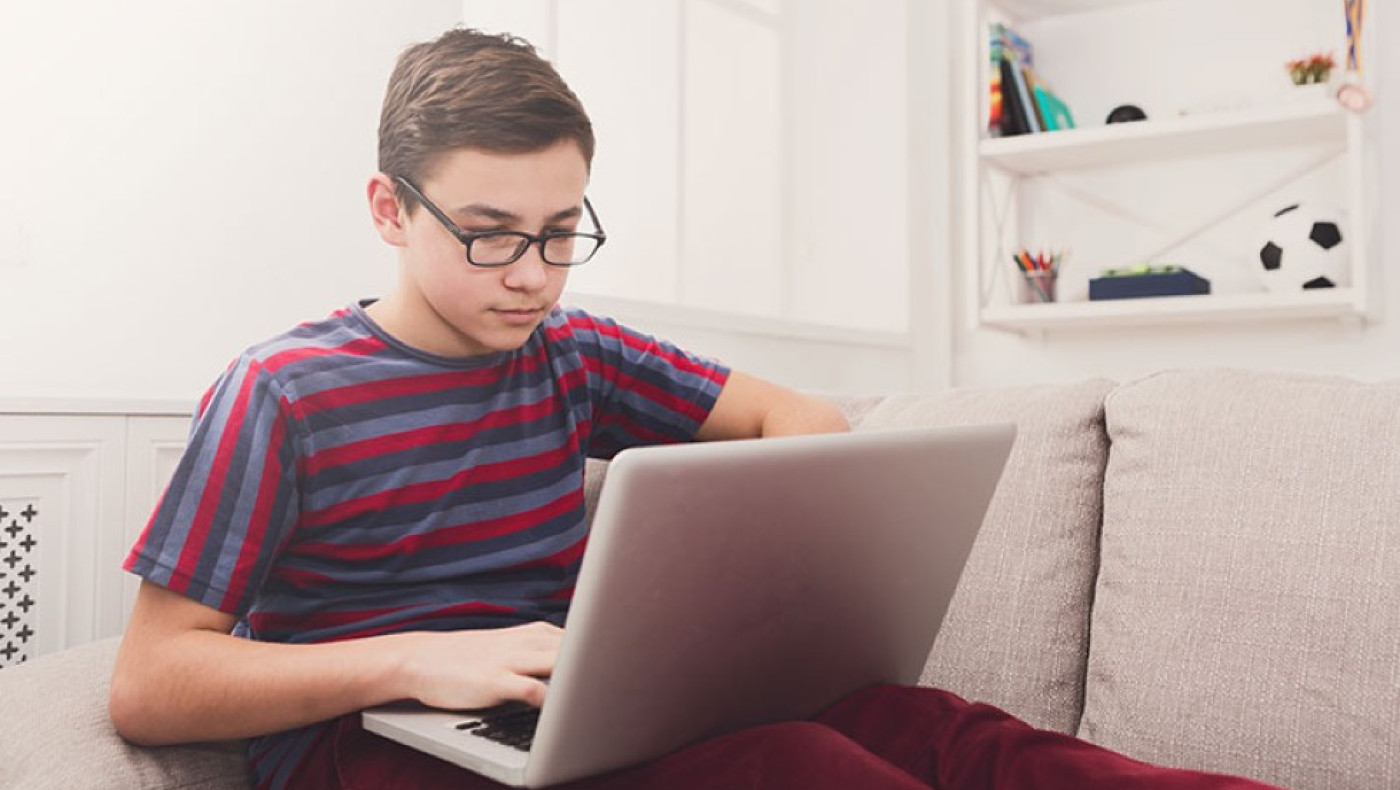 Ισπανία: «Πορνό-pass» από την κυβέρνηση για να κόψει την πρόσβαση ανηλίκων σε ιστοσελίδες ερωτικού περιεχομένου