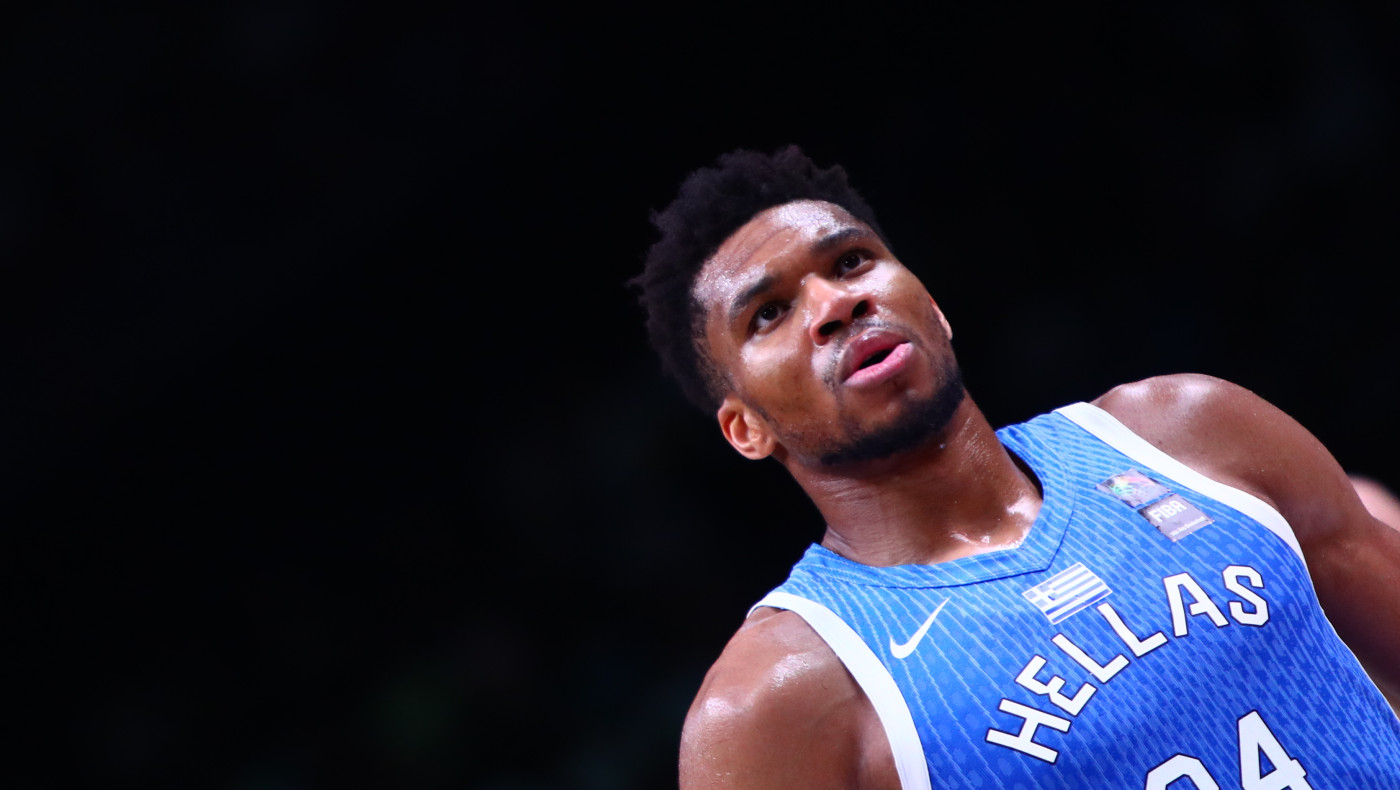 Ολυμπιακοί Αγώνες: Δίδυμο σημαιοφόρων Αντετοκούνμπο και Σάκκαρη