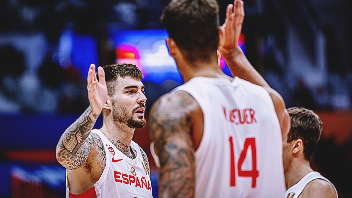 Ισπανία: Με Ρούντι Φερνάντεθ και Σέρχιο Γιουλ ταξιδεύει για Παρίσι