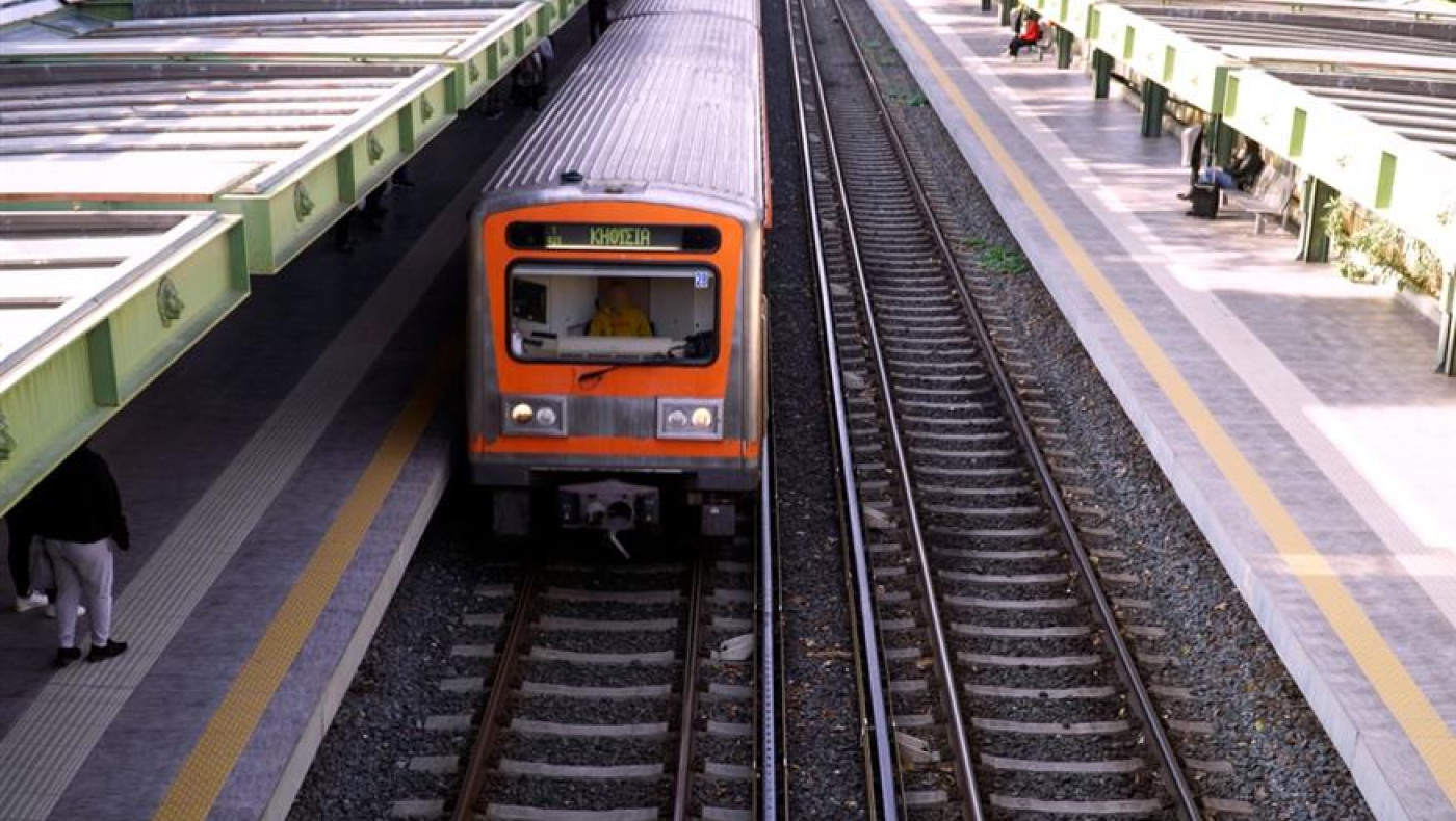 Ηλεκτρικός: Συρμός παρέσυρε επιβάτη μέχρι το τέλος της αποβάθρας