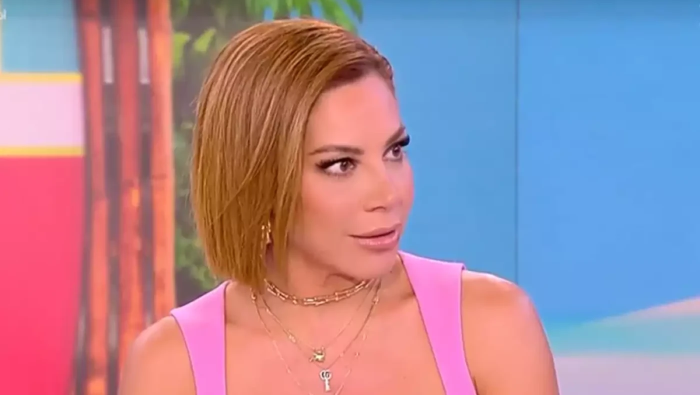 Μαριάντα Πιερίδη: Η εξομολόγηση για την εξωφρενική τιμή ξαπλώστρας στη Βουλιαγμένη