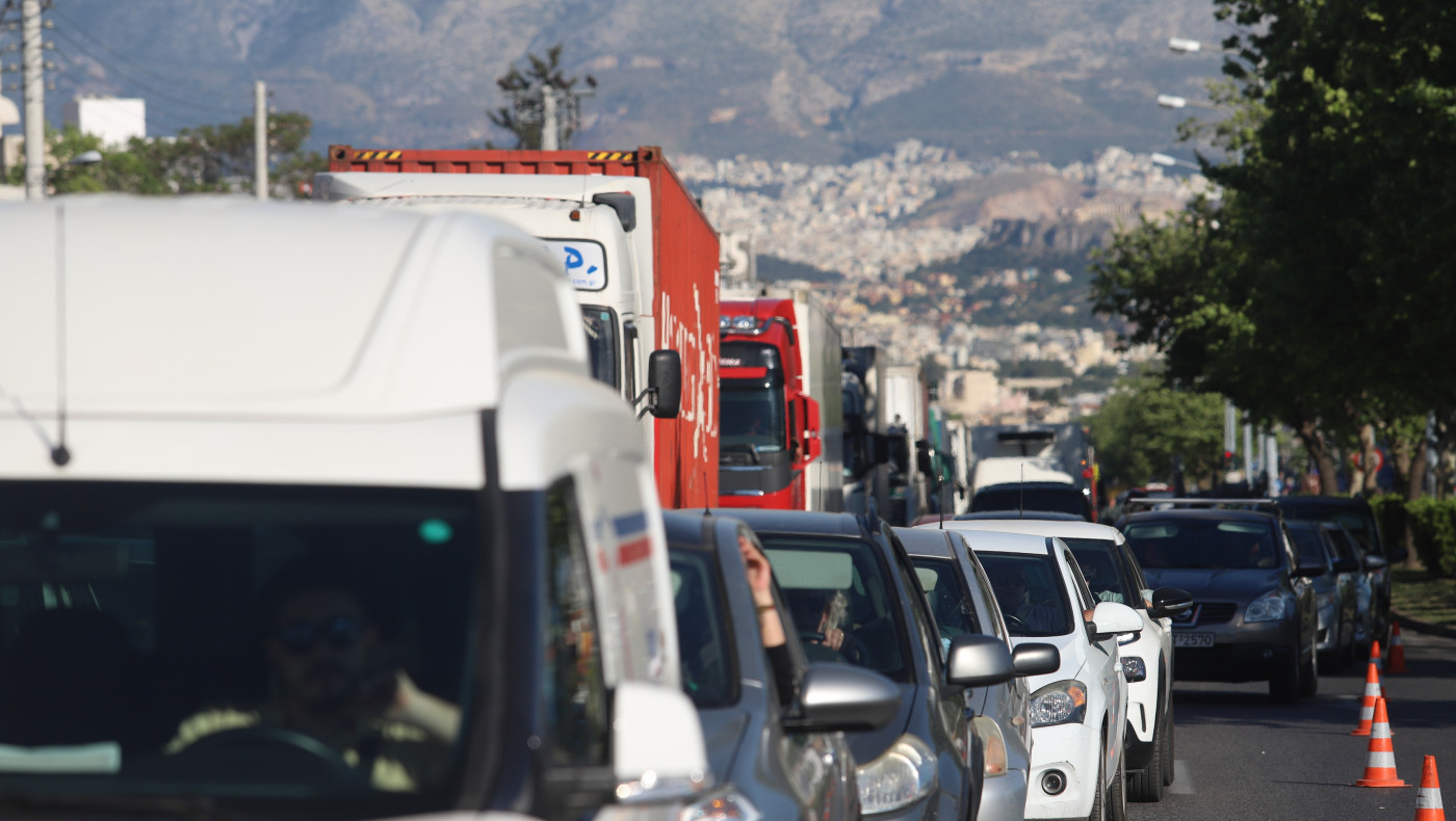 Τραγωδία στη Λεωφόρο Βουλιαγμένης: Ταξί παρέσυρε και σκότωσε πεζό