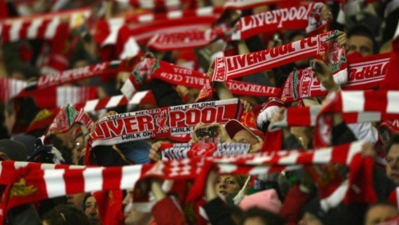 Απίστευτη υποδοχή από τους οπαδούς της Λίβερπουλ! (pics)