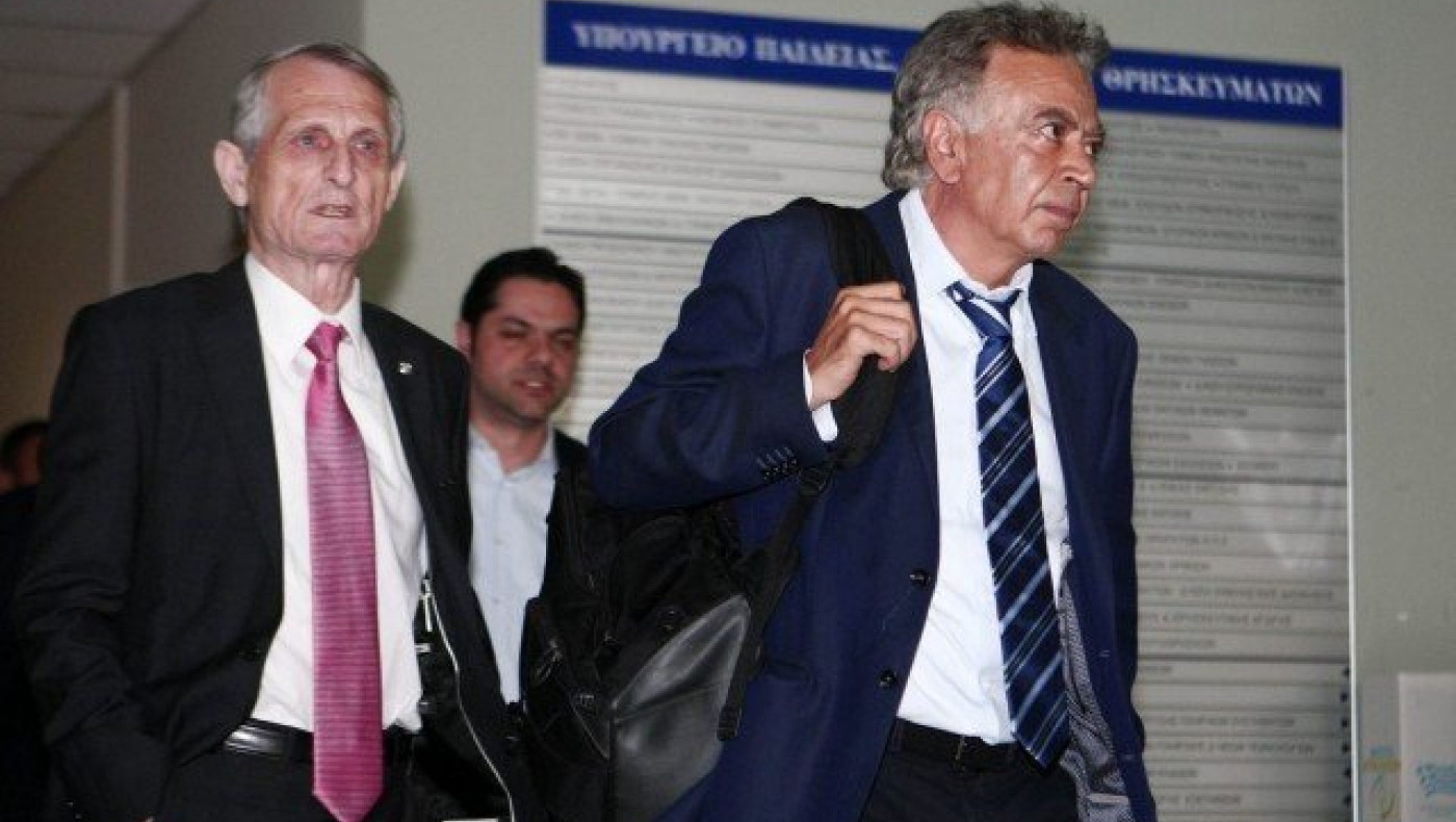 Την καθαίρεση της διοίκησης Γκιρτζίκη σκέφτεται η FIFA