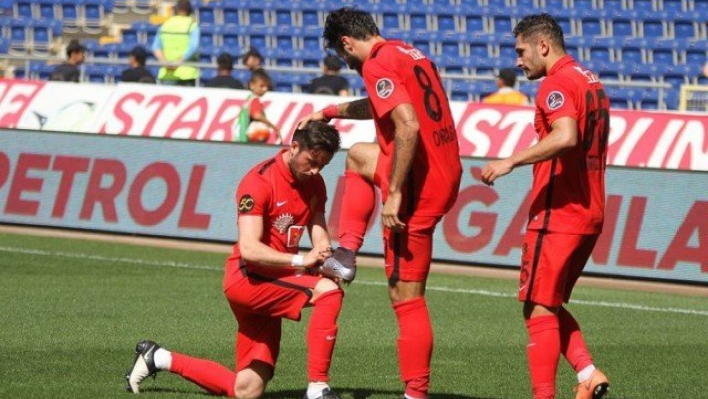 Παιχνίδι με τις ομάδες που μάχονται για την επιβίωση