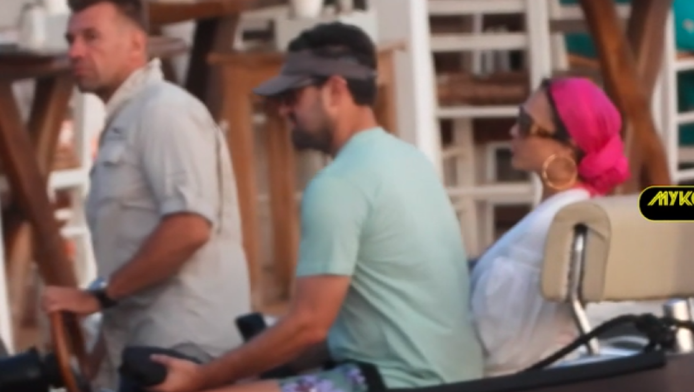 Ξεσήκωσε τα νερά της Μυκόνου η Τζέσικα Άλμπα