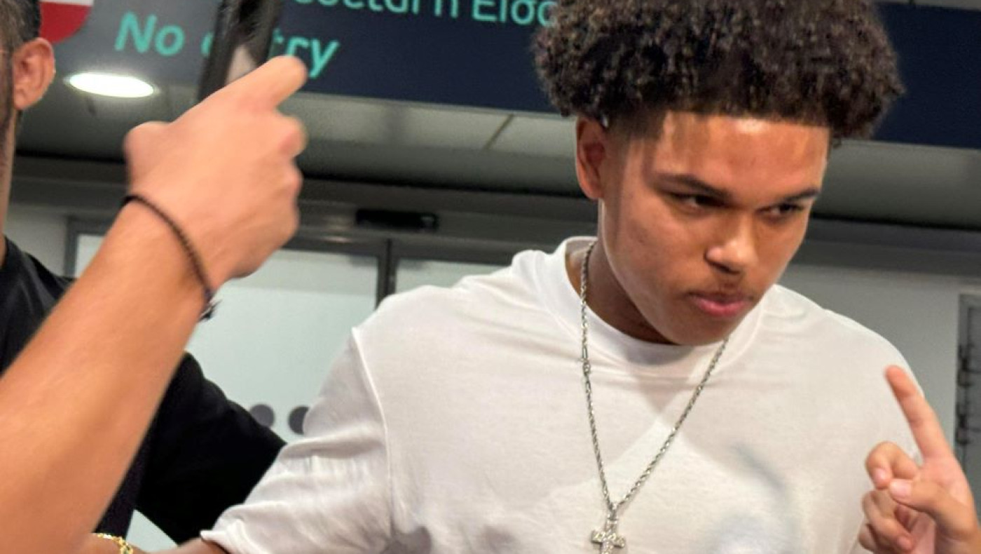 Γκρίνγουντ και Μεϊνού είπαν αντίο στον Σορετίρε: «Καλή τύχη αδερφέ»