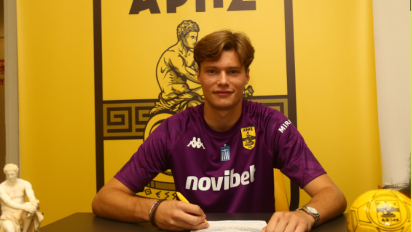 Άρης: Βασικός o Σίντκλεφ στην ήττα της Σουηδίας U20