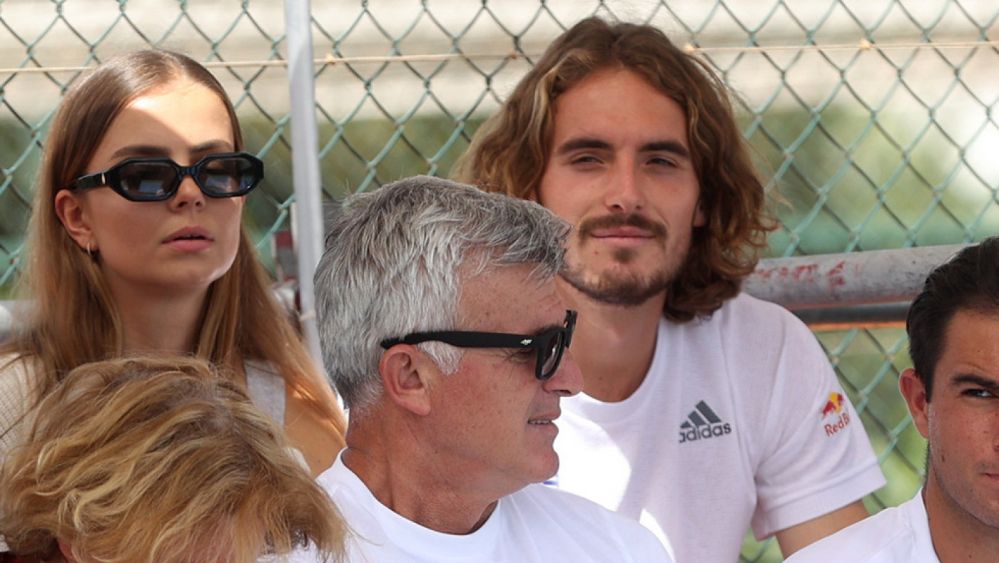 Τσιτσιπάς: Διέκοψε τη συνεργασία με τον πατέρα του, Απόστολο