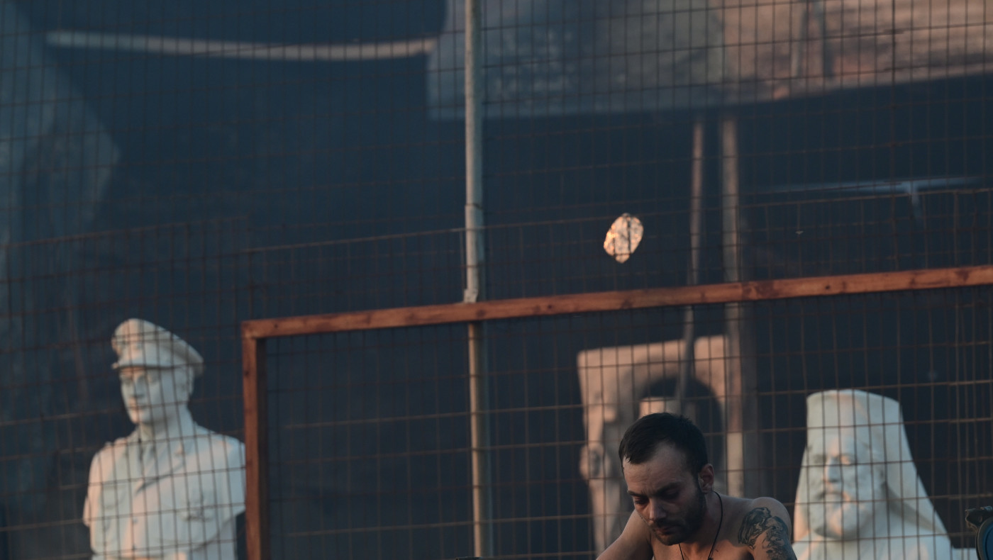 Πυρκαγιά στην Αττική: Ολική καταστροφή στο κλειστό της Νέας Πεντέλης