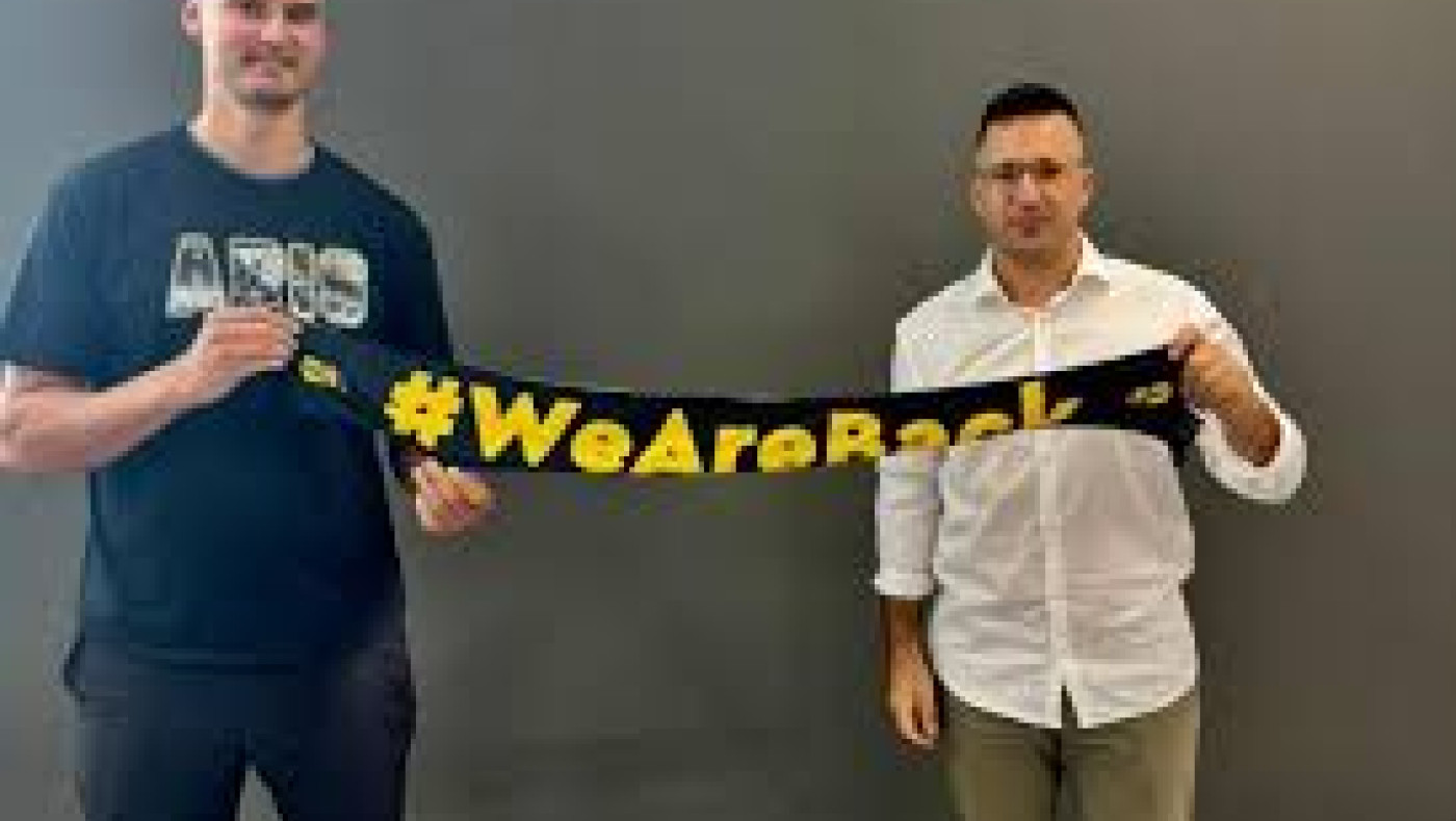 Οι επαφές με «ψηλούς» και η απόφαση που οφείλει να πάρει άμεσα ο Λαζέφσκι