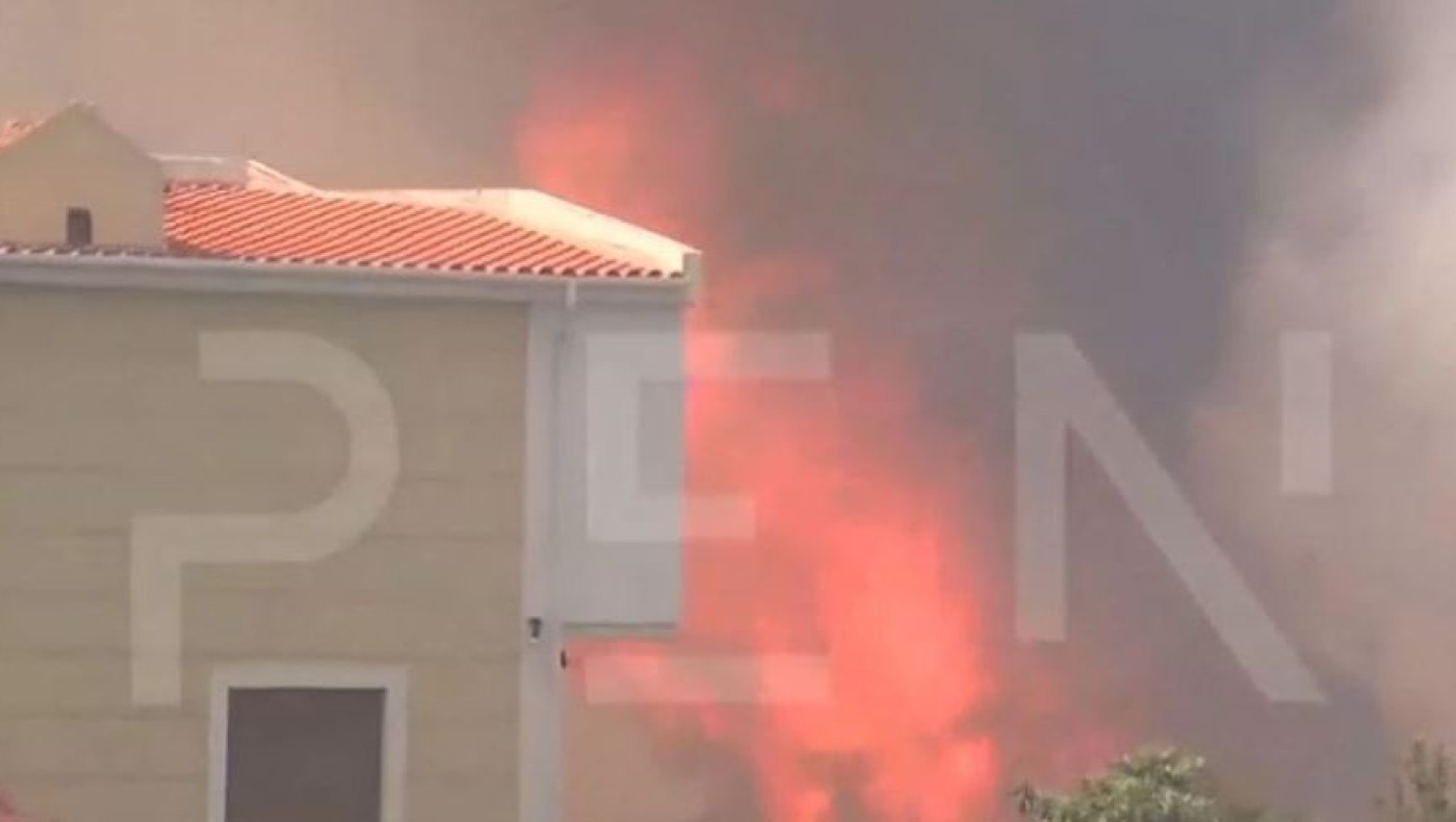 Φωτιά στον Βαρνάβα: Το συνεργείο του OPEN κινδύνευσε από τις φλόγες (vid)