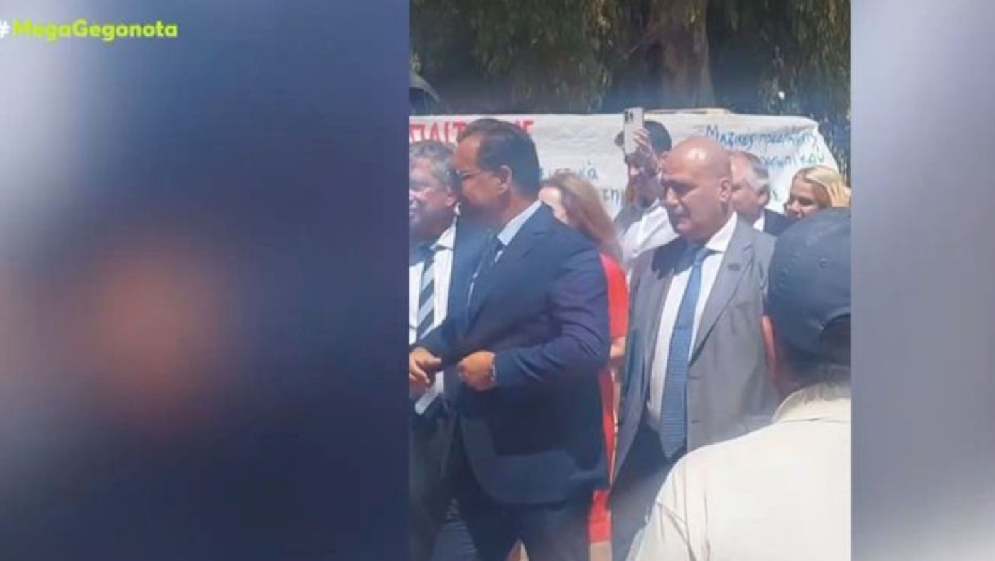 Λέρος-Οι έντονες αποδοκιμασίες στον Άδωνι Γεωργιάδη: «Δεν... ντρέπεσαι, ρε»