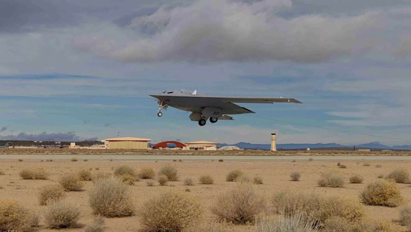 Σοκ και δέος για το νέο αμερικάνικο βομβαρδιστικό