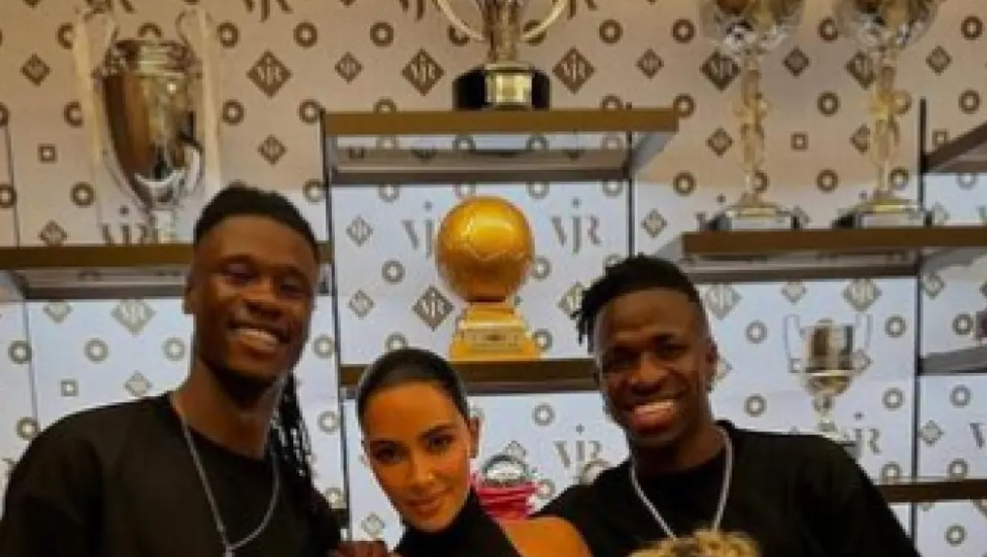 Η Κιμ Καρντάσιαν έσμιξε με Βινίσιους-Καμαβινγκά στη Μαδρίτη!