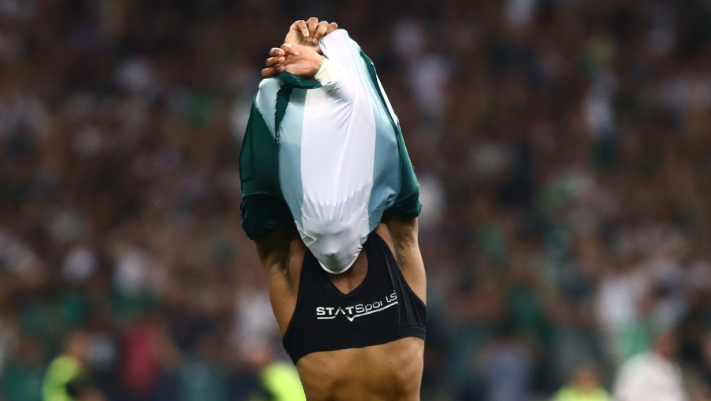 Παναθηναϊκός: Ο Τετέ απέφυγε τη... δεύτερη κίτρινη-Δεν έβγαλε τη φανέλα του στον πανηγυρισμό