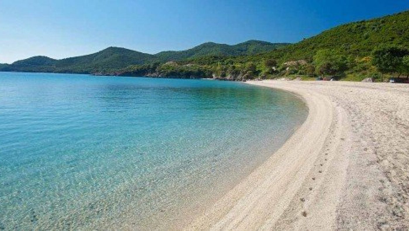 Ιδανικός καιρός για το πρώτο μας μπάνιο το Σαββατοκύριακο