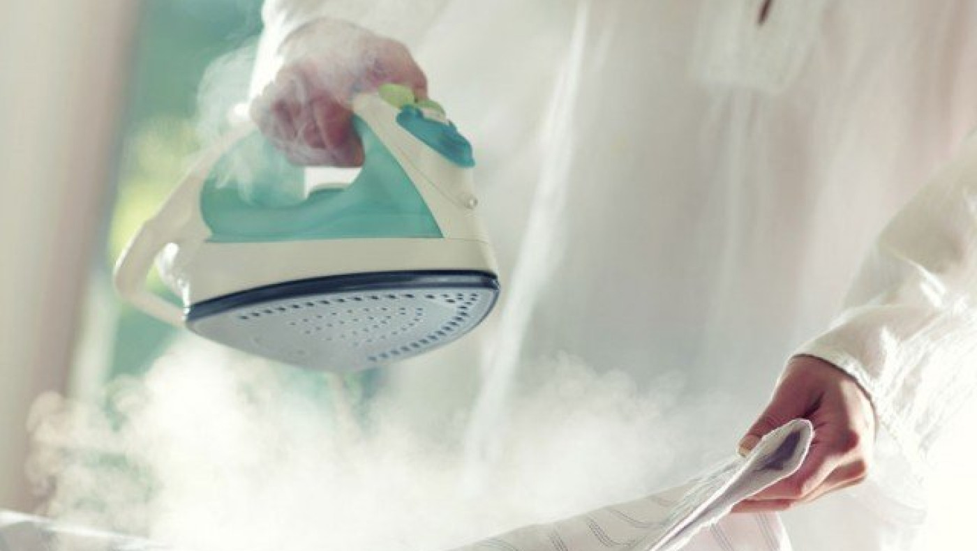 Γιατρός σιδέρωσε τη γραμματέα-ερωμένη του όταν έμαθε ότι τον απατά!