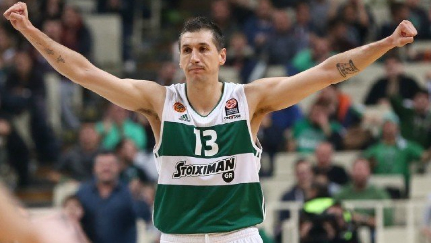 NBAer αποχαιρέτισε στα ελληνικά τον Διαμαντίδη! (pic)