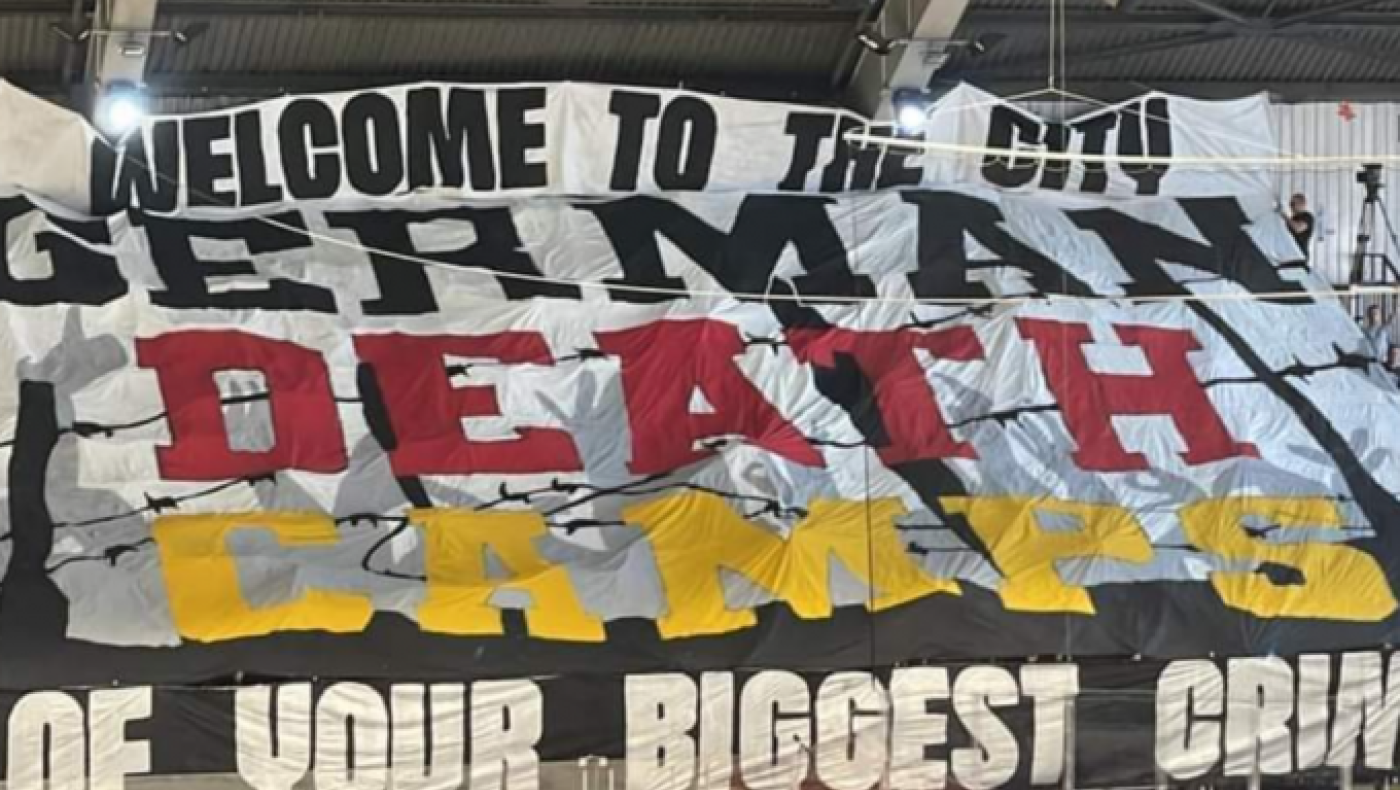 Υποδοχή στο Άουσβιτς για γερμανική ομάδα- «Καλώς ήρθατε στην πόλη του μεγαλύτερου εγκλήματός σας» (vid)