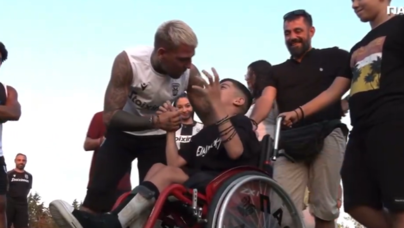 Πολύ δυνατή στιγμή ανάμεσα σε Μπράντον και Γιαννάκη: «Δεν σε αφήνω ποτέ μόνο»