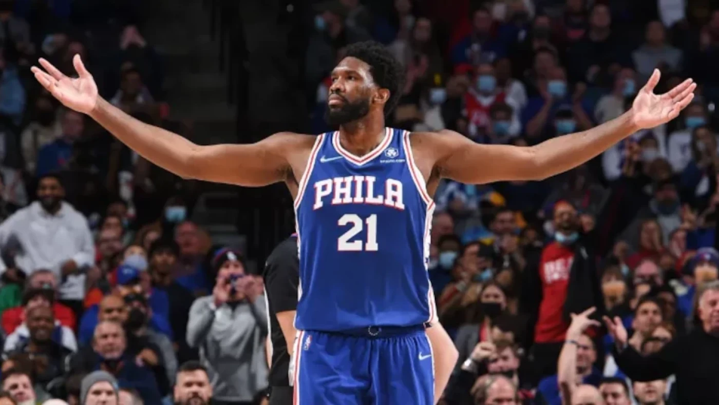 Αποκάλυψη από Εμπίντ: «Έξι χρονών σκότωσα λιοντάρι στη ζούγκλα»