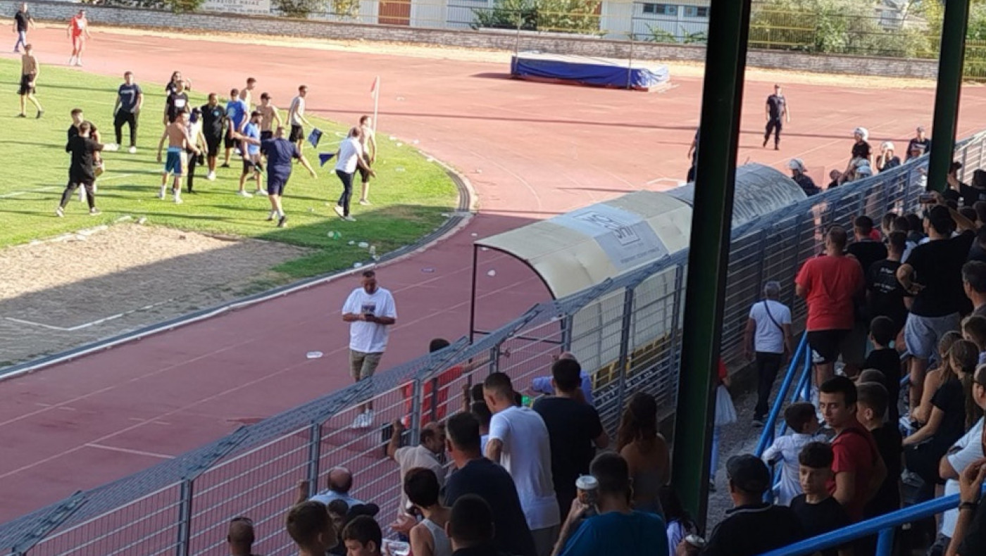 Επεισόδια στον αγώνα Σπάρτακος Γραικοχωρίου–ΠΑΣ Γιάννινα μεταξύ των οπαδών!