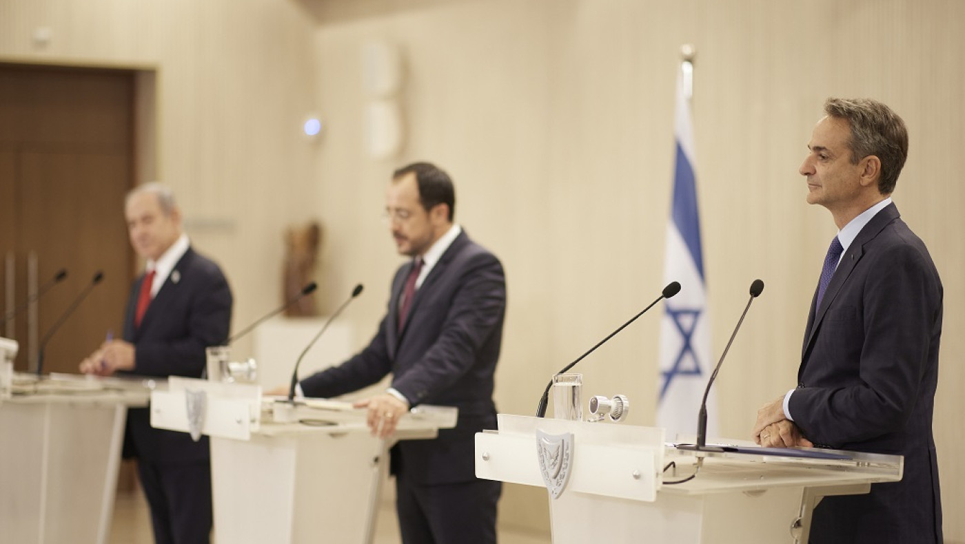 Ηλεκτρική διασύνδεση Ελλάδας-Κύπρου: Χωρίς οριστική λύση έληξε η σύσκεψη στη Λευκωσία