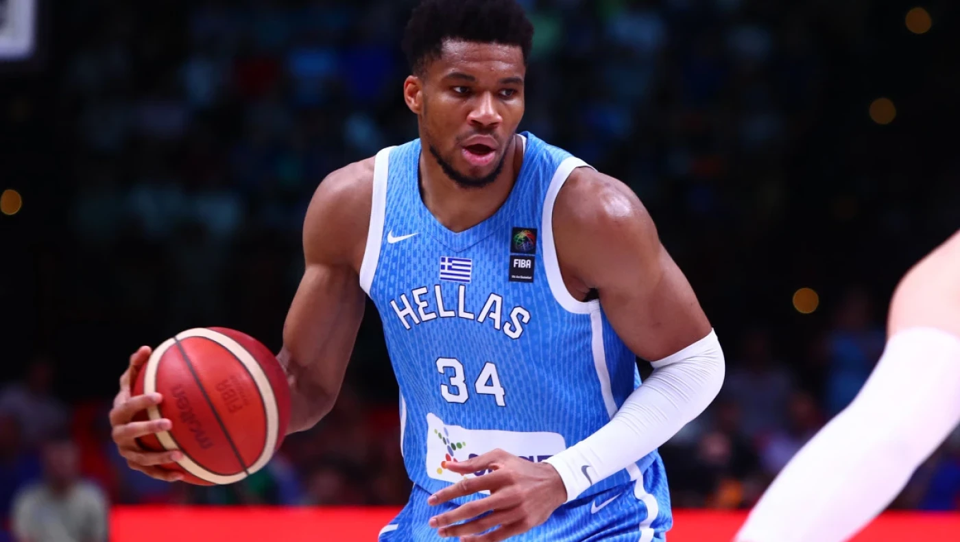 Αντετοκούνμπο για το Eurobasket: «Στόχος να κερδίσουμε ένα μετάλλιο»