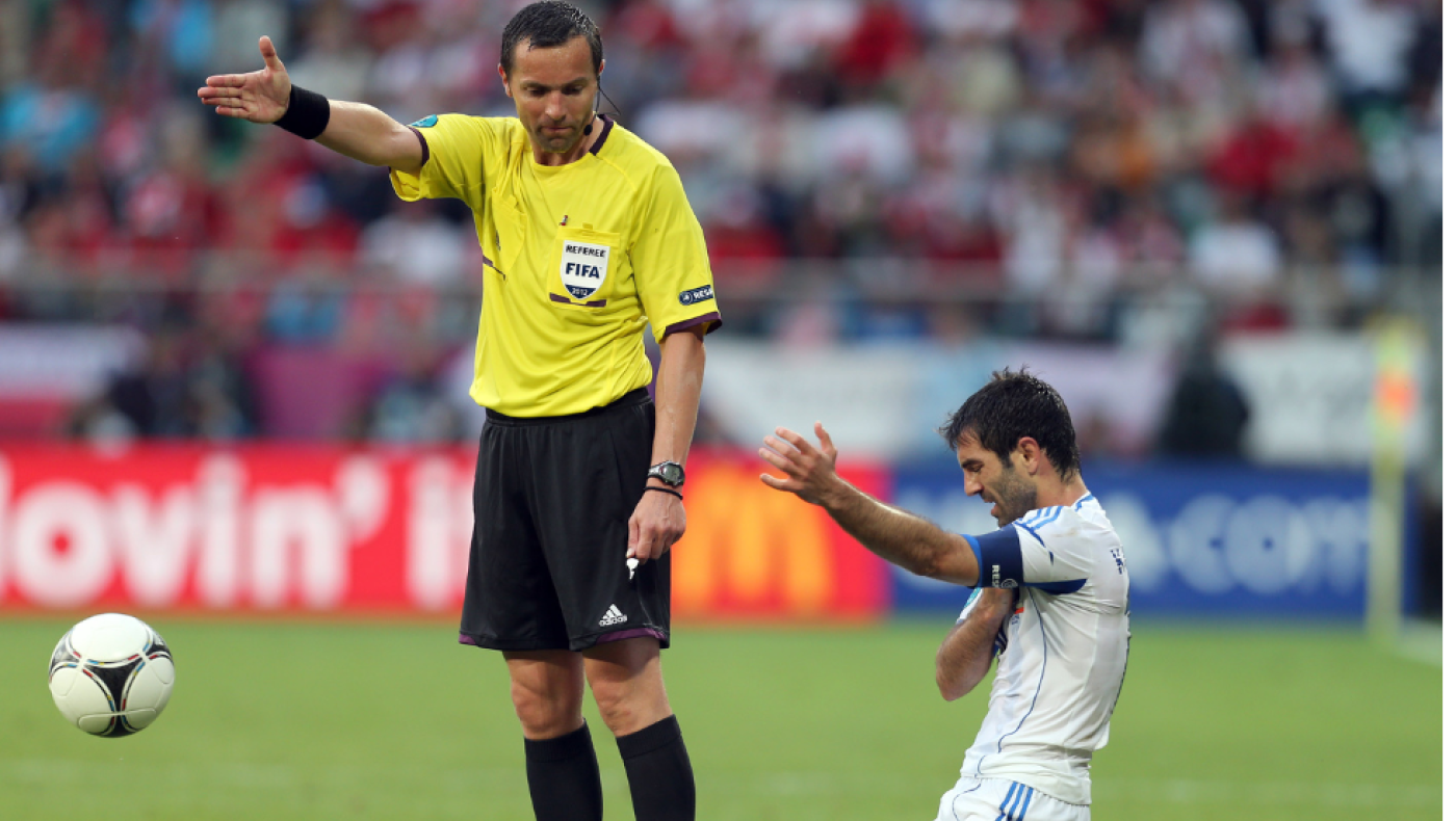 Τα μπρος-πίσω του Λανουά «στοχοποιούν» τους διαιτητές