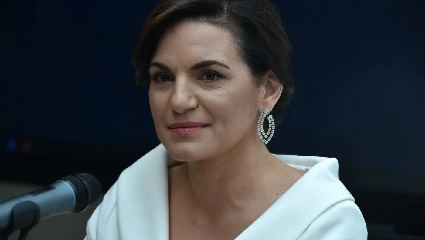 Όλγα Κεφαλογιάννη: Τι απαντά στις καταγγελίες για «φωτογραφική τροπολογία» στην επιμέλεια των παιδιών της