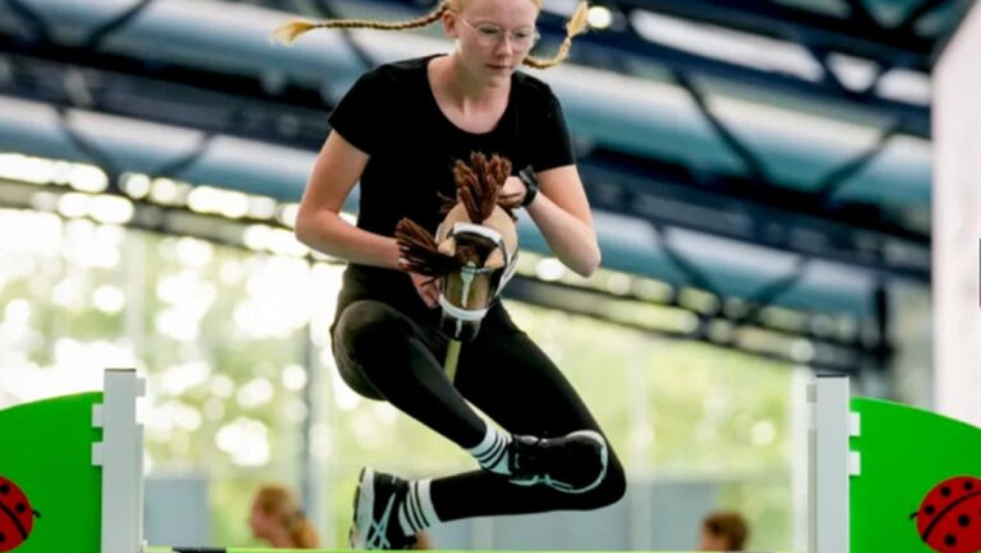 H Γερμανία διοργάνωσε πρωτάθλημα ιππασίας χωρίς άλογα!