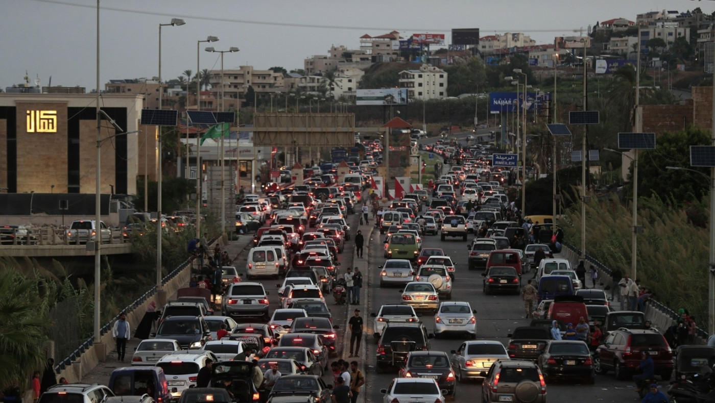 Λίβανος: Εγκαταλείπουν οι άμαχοι τη Βηρυτό-Χάος στους δρόμους