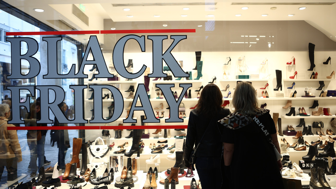 Black Friday: Πότε έρχεται η μέρα των μεγάλων προσφορών