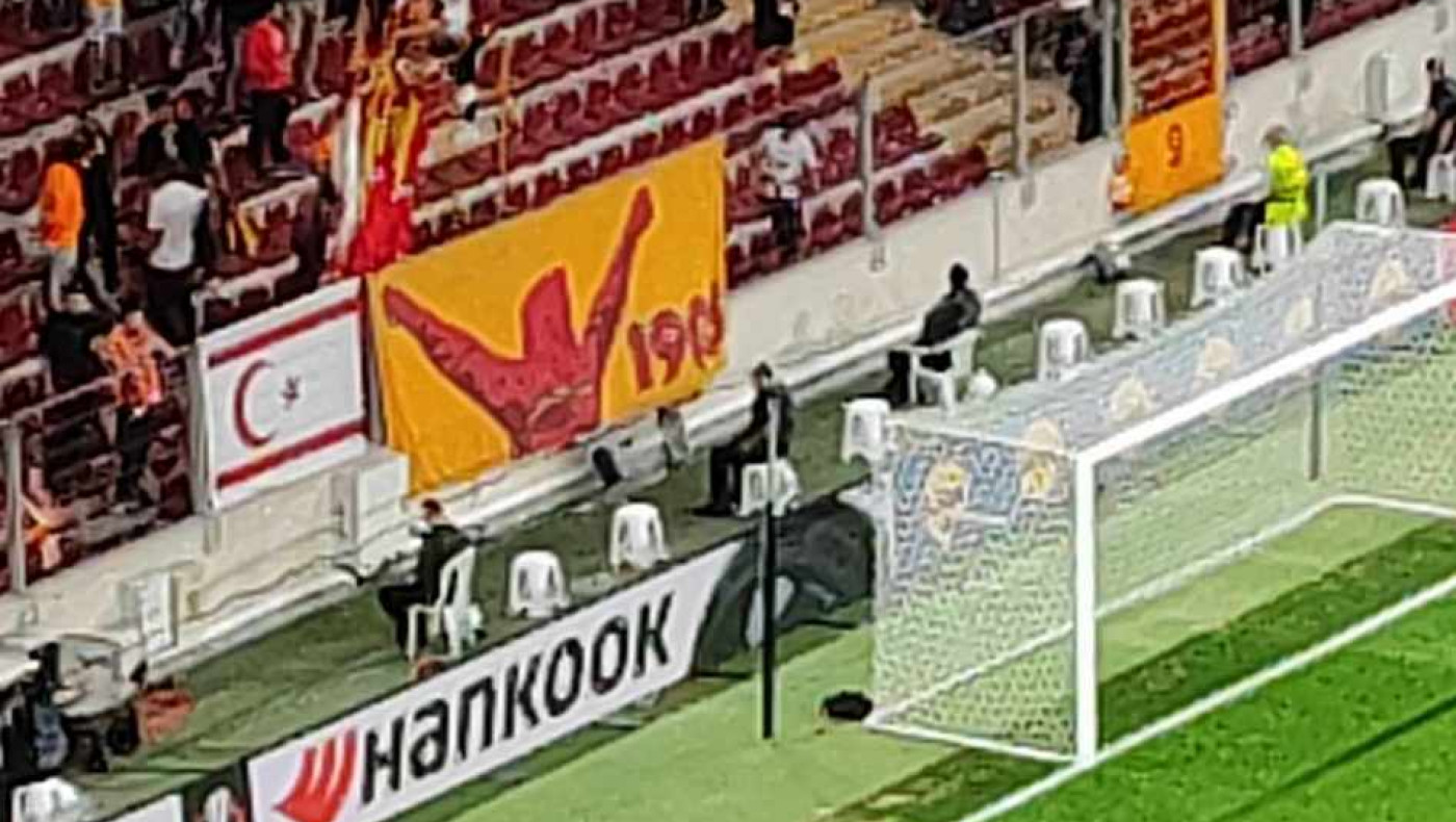 Γαλατασαράι-ΠΑΟΚ: Προκλήσεις με σημαία του ψευδοκράτους!