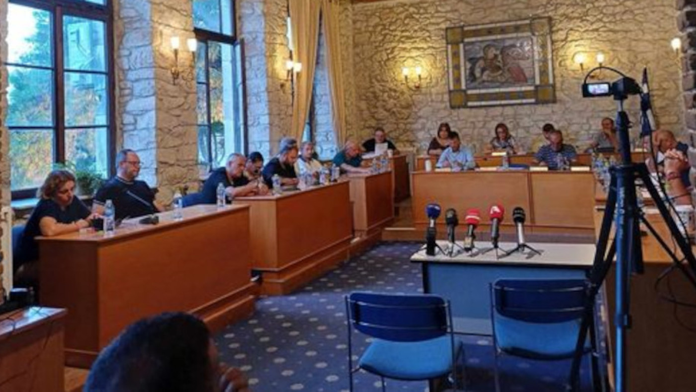 Χαλκιδική: Συνεδρίαση δημοτικού συμβουλίου δίχως δήμαρχο και αντιδήμαρχο- Η ανάρτηση της Μαρίας Παπαδημητρίου