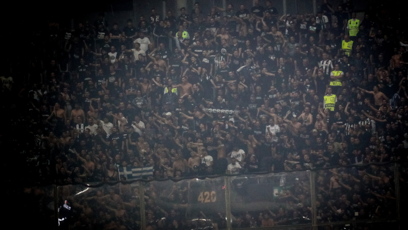 Επέστρεψε στην Ελλάδα ο ένας από τους οπαδούς του ΠΑΟΚ που ήταν υπό κράτηση