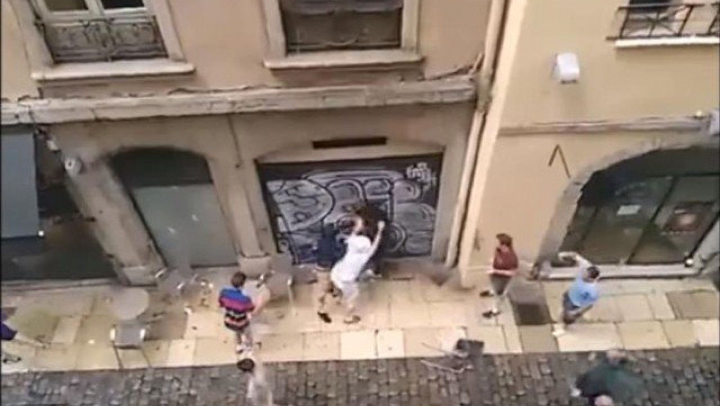 Νέα επεισόδια στη Γαλλία: Άγγλοι εναντίον οπαδών της Λυών (video)