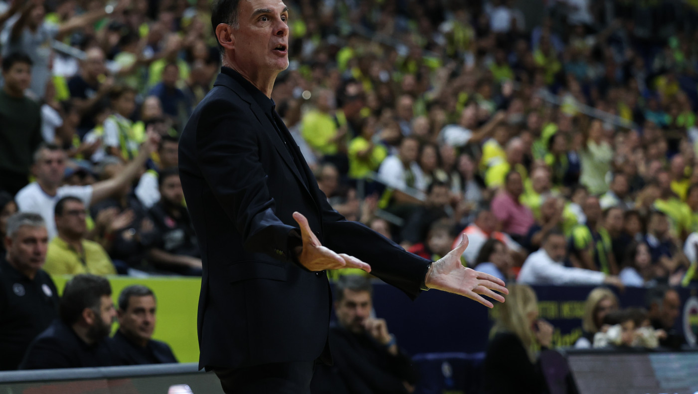 Επεισόδιο ανάμεσα σε Γιασικεβίτσιους και Μπαρτζώκα στο Φενερμπαχτσέ - Ολυμπιακός