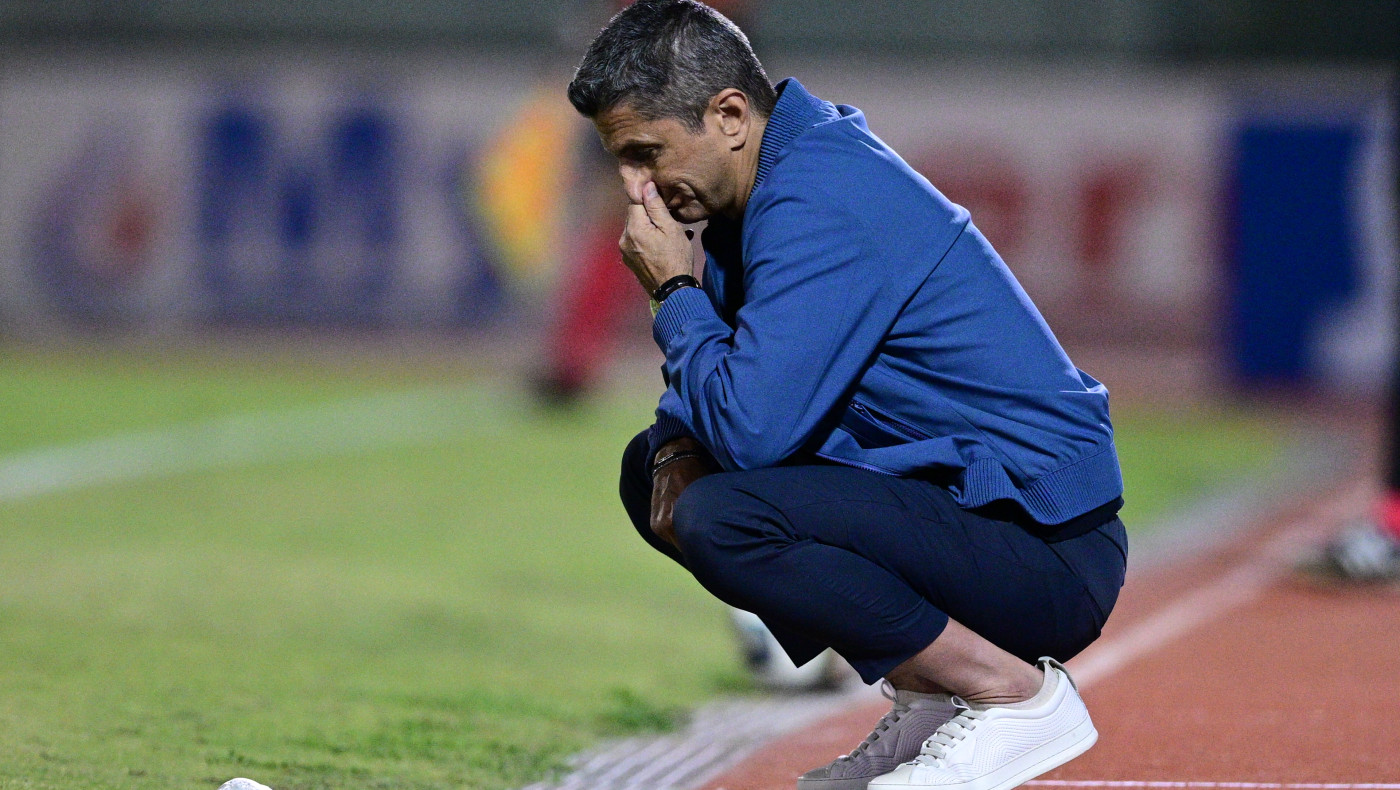 «Βόμβες» Λουτσέσκου: «Μπορώ να φύγω αν δεν είναι κάποιος ευχαριστημένος»